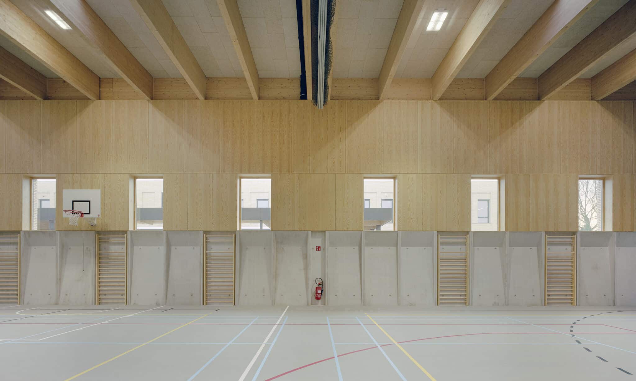 bureau_étude_ bois_timber_wood_engineering_ CLT_Cross laminated timber_GLT_Bois lamellé collé_ossature bois_lamibois_LVL_Glulam_stabilité_bureau d'étude structure_ingénieur bois_résille_treillis_panneau_circularité_bas carbone_poutre_colonne_école en structure bois_bureau en structure bois_crèche en bois_ batiment bois_RT2020_ European green deal_calcul d'assemblage bois_cadwork_étude d'exécution_calcul