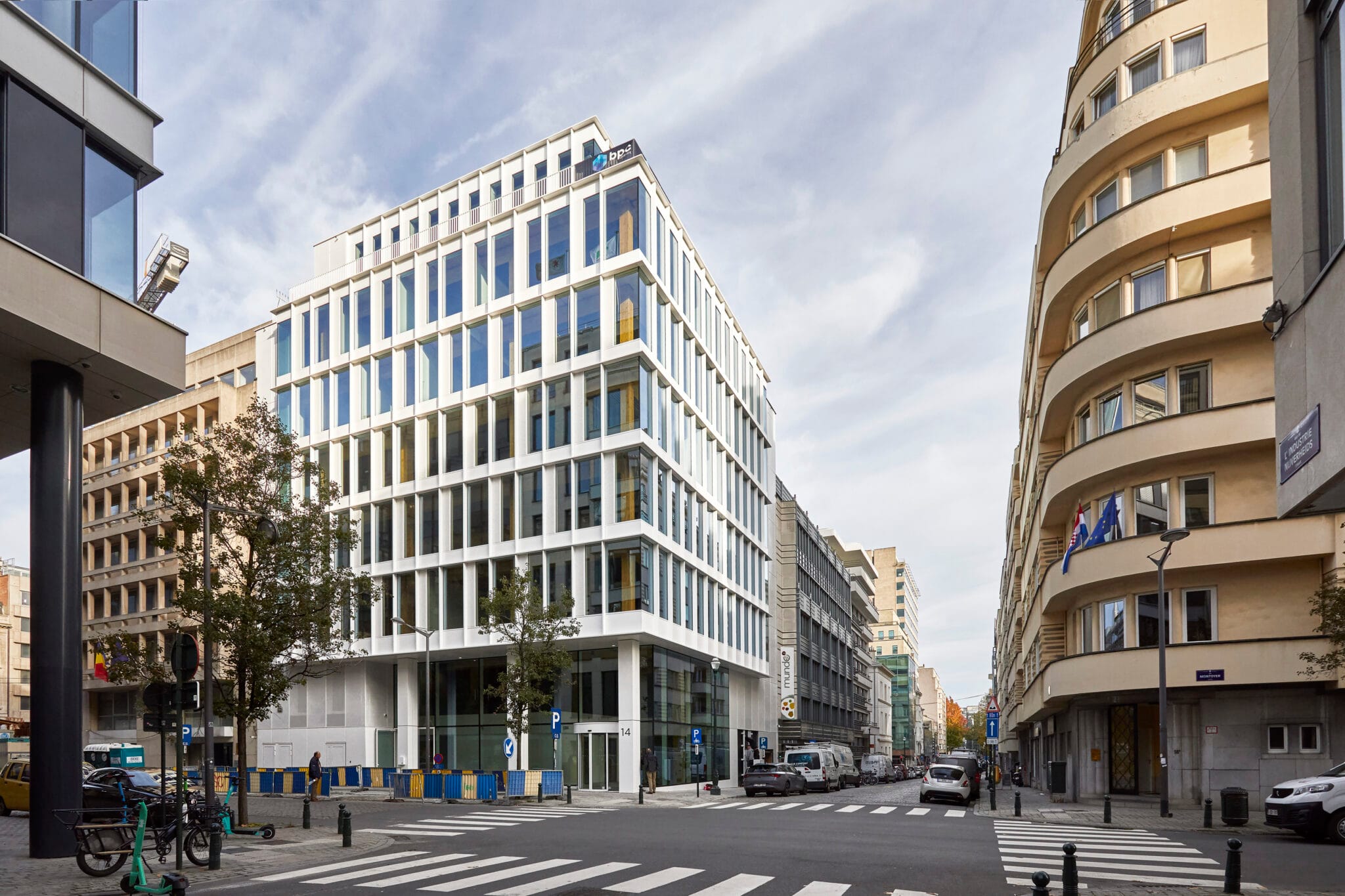 bureau_étude_ bois_timber_wood_engineering_ CLT_Cross laminated timber_GLT_Bois lamellé collé_ossature bois_lamibois_LVL_Glulam_stabilité_bureau d'étude structure_ingénieur bois_résille_treillis_panneau_circularité_bas carbone_poutre_colonne_école en structure bois_bureau en structure bois_crèche en bois_ batiment bois_RT2020_ European green deal_calcul d'assemblage bois_cadwork_étude d'exécution_calcul