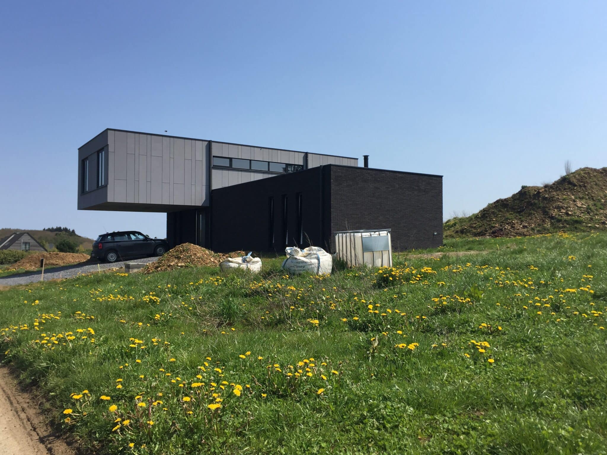 bureau_étude_ bois_timber_wood_engineering_ CLT_Cross laminated timber_GLT_Bois lamellé collé_ossature bois_lamibois_LVL_Glulam_stabilité_bureau d'étude structure_ingénieur bois_résille_treillis_panneau_circularité_bas carbone_poutre_colonne_école en structure bois_bureau en structure bois_crèche en bois_ batiment bois_RT2020_ European green deal_calcul d'assemblage bois_cadwork_étude d'exécution_calcul
