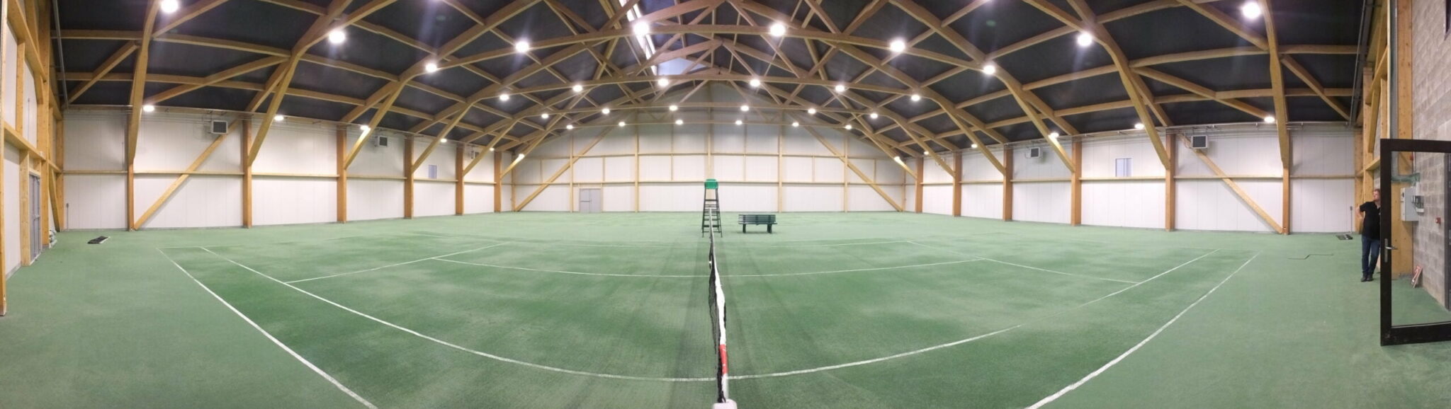16.032.02 Tennis Hall Complet Fini