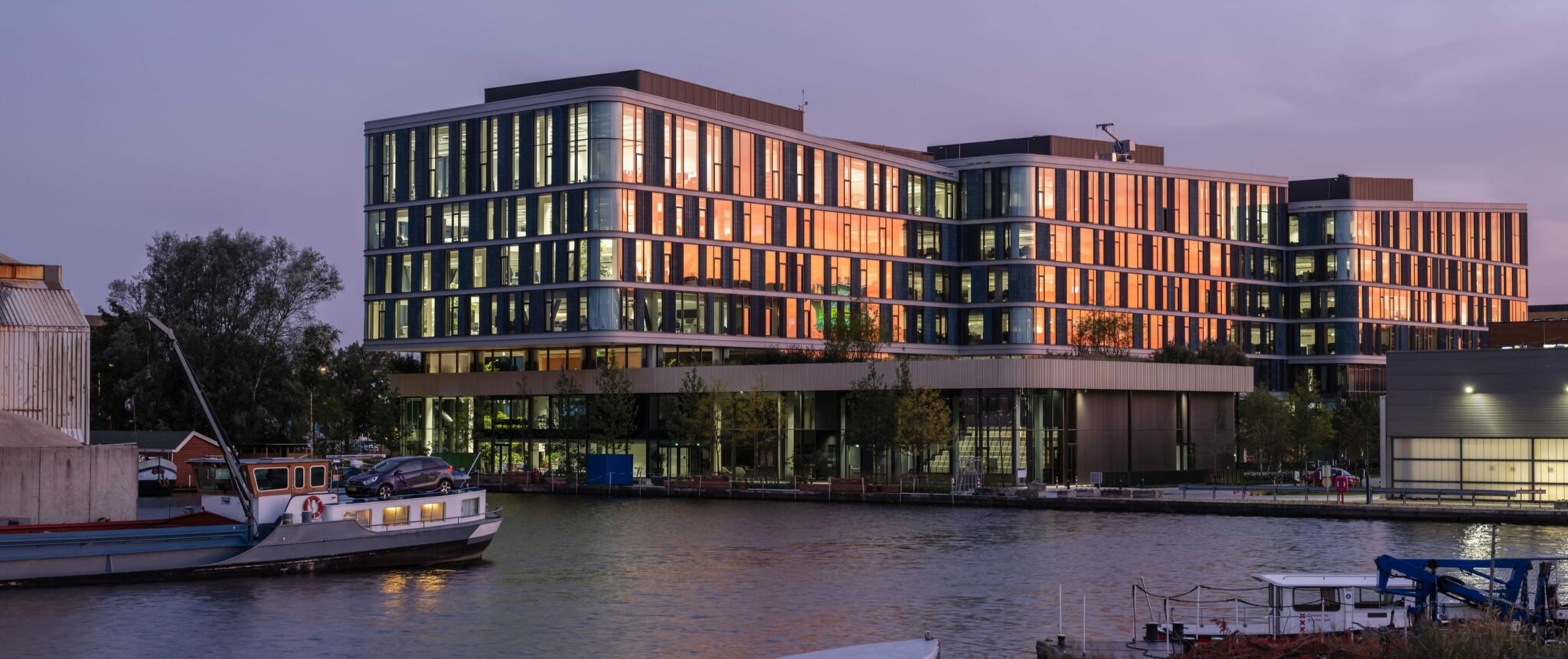 NeyAndPartners DPG MediaHeadQuarters TeamVArchitecture WEBBIG05©Ossip Crop