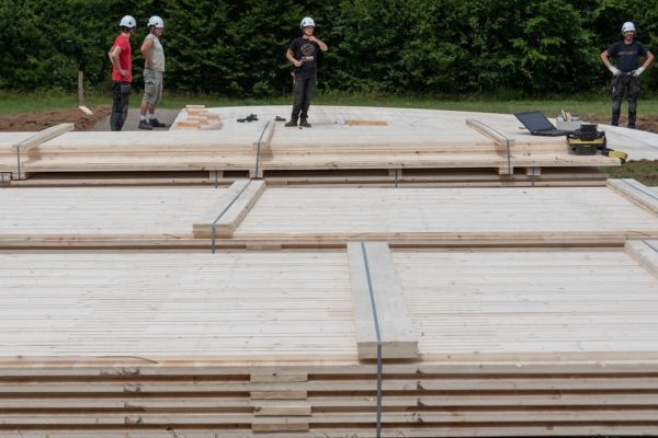 19.015.10 004 Bureau Etude Stabilite Ingenieur Bois Panneau Contrecollé CLT Courbe Cintre France Bureau DSC4702