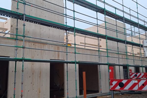 bureau_étude_ bois_timber_wood_engineering_ CLT_Cross laminated timber_GLT_Bois lamellé collé_ossature bois_lamibois_LVL_Glulam_stabilité_bureau d'étude structure_ingénieur bois_résille_treillis_panneau_circularité_bas carbone_poutre_colonne_école en structure bois_bureau en structure bois_crèche en bois_ batiment bois_RT2020_ European green deal_calcul d'assemblage bois_cadwork_étude d'exécution_calcul