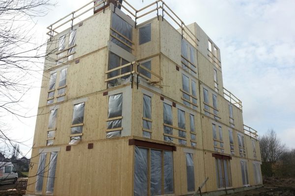 14.051.01 122933 Resizedbatiment Multi Etages En Bois Massif Contrecollé