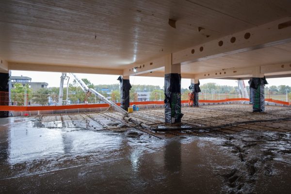 bureau_étude_ bois_timber_wood_engineering_ CLT_Cross laminated timber_GLT_Bois lamellé collé_ossature bois_lamibois_LVL_Glulam_stabilité_bureau d'étude structure_ingénieur bois_résille_treillis_panneau_circularité_bas carbone_poutre_colonne_école en structure bois_bureau en structure bois_crèche en bois_ batiment bois_RT2020_ European green deal_calcul d'assemblage bois_cadwork_étude d'exécution_calcul