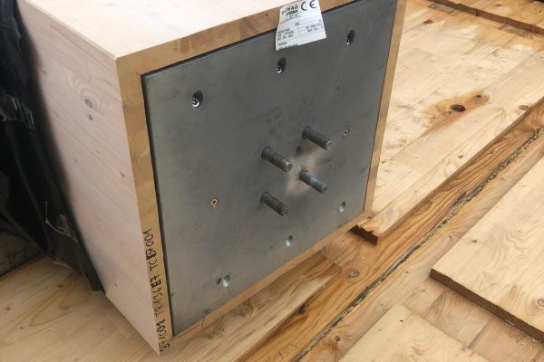 bureau_étude_ bois_timber_wood_engineering_ CLT_Cross laminated timber_GLT_Bois lamellé collé_ossature bois_lamibois_LVL_Glulam_stabilité_bureau d'étude structure_ingénieur bois_résille_treillis_panneau_circularité_bas carbone_poutre_colonne_école en structure bois_bureau en structure bois_crèche en bois_ batiment bois_RT2020_ European green deal_calcul d'assemblage bois_cadwork_étude d'exécution_calcul