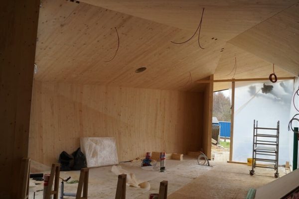 DSC08158 BET Bureau Etude Stabilité Ingenieur Bois Panneaux Contrecollé CLT Plissé Bar Dancing