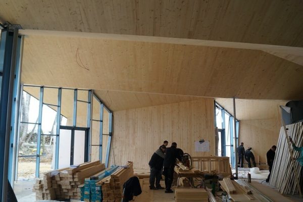 DSC08168 BET Bureau Etude Stabilité Ingenieur Bois Panneaux Contrecollé CLT Plissé Bar Dancing