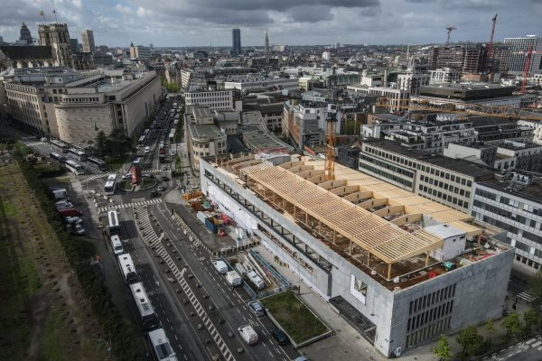 bureau_étude_ bois_timber_wood_engineering_ CLT_Cross laminated timber_GLT_Bois lamellé collé_ossature bois_lamibois_LVL_Glulam_stabilité_bureau d'étude structure_ingénieur bois_résille_treillis_panneau_circularité_bas carbone_poutre_colonne_école en structure bois_bureau en structure bois_crèche en bois_ batiment bois_RT2020_ European green deal_calcul d'assemblage bois_cadwork_étude d'exécution_calcul_pacheco_befimmo_renovation_rehausse_structurewood_louisdewaele_Brussels