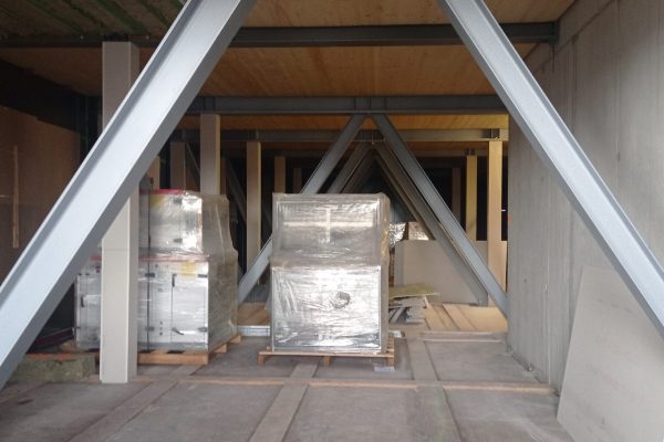 bureau_étude_ bois_timber_wood_engineering_ CLT_Cross laminated timber_GLT_Bois lamellé collé_ossature bois_lamibois_LVL_Glulam_stabilité_bureau d'étude structure_ingénieur bois_résille_treillis_panneau_circularité_bas carbone_poutre_colonne_école en structure bois_bureau en structure bois_crèche en bois_ batiment bois_RT2020_ European green deal_calcul d'assemblage bois_cadwork_étude d'exécution_calcul
