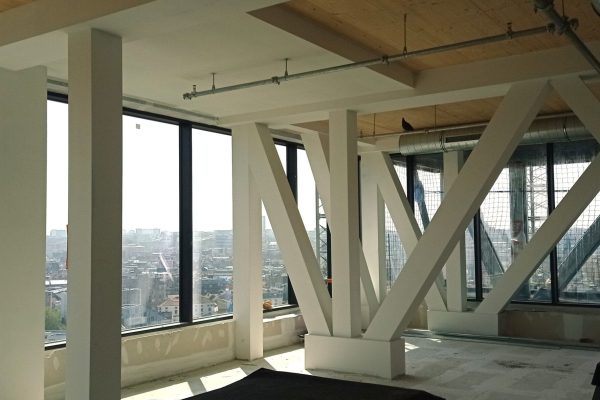 bureau_étude_ bois_timber_wood_engineering_ CLT_Cross laminated timber_GLT_Bois lamellé collé_ossature bois_lamibois_LVL_Glulam_stabilité_bureau d'étude structure_ingénieur bois_résille_treillis_panneau_circularité_bas carbone_poutre_colonne_école en structure bois_bureau en structure bois_crèche en bois_ batiment bois_RT2020_ European green deal_calcul d'assemblage bois_cadwork_étude d'exécution_calcul