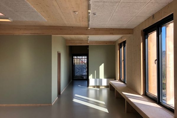 bureau_étude_ bois_timber_wood_engineering_ CLT_Cross laminated timber_GLT_Bois lamellé collé_ossature bois_lamibois_LVL_Glulam_stabilité_bureau d'étude structure_ingénieur bois_résille_treillis_panneau_circularité_bas carbone_poutre_colonne_école en structure bois_bureau en structure bois_crèche en bois_ batiment bois_RT2020_ European green deal_calcul d'assemblage bois_cadwork_étude d'exécution_calcul