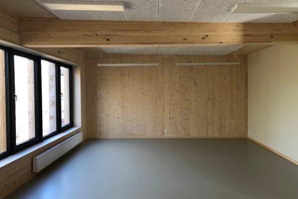 bureau_étude_ bois_timber_wood_engineering_ CLT_Cross laminated timber_GLT_Bois lamellé collé_ossature bois_lamibois_LVL_Glulam_stabilité_bureau d'étude structure_ingénieur bois_résille_treillis_panneau_circularité_bas carbone_poutre_colonne_école en structure bois_bureau en structure bois_crèche en bois_ batiment bois_RT2020_ European green deal_calcul d'assemblage bois_cadwork_étude d'exécution_calcul
