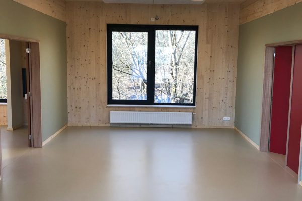 bureau_étude_ bois_timber_wood_engineering_ CLT_Cross laminated timber_GLT_Bois lamellé collé_ossature bois_lamibois_LVL_Glulam_stabilité_bureau d'étude structure_ingénieur bois_résille_treillis_panneau_circularité_bas carbone_poutre_colonne_école en structure bois_bureau en structure bois_crèche en bois_ batiment bois_RT2020_ European green deal_calcul d'assemblage bois_cadwork_étude d'exécution_calcul