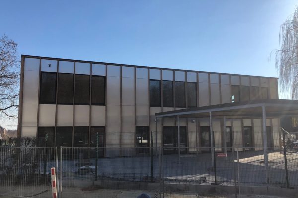 bureau_étude_ bois_timber_wood_engineering_ CLT_Cross laminated timber_GLT_Bois lamellé collé_ossature bois_lamibois_LVL_Glulam_stabilité_bureau d'étude structure_ingénieur bois_résille_treillis_panneau_circularité_bas carbone_poutre_colonne_école en structure bois_bureau en structure bois_crèche en bois_ batiment bois_RT2020_ European green deal_calcul d'assemblage bois_cadwork_étude d'exécution_calcul