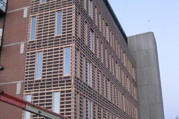 bureau_étude_ bois_timber_wood_engineering_ CLT_Cross laminated timber_GLT_Bois lamellé collé_ossature bois_lamibois_LVL_Glulam_stabilité_bureau d'étude structure_ingénieur bois_résille_treillis_panneau_circularité_bas carbone_poutre_colonne_école en structure bois_bureau en structure bois_crèche en bois_ batiment bois_RT2020_ European green deal_calcul d'assemblage bois_cadwork_étude d'exécution_calcul