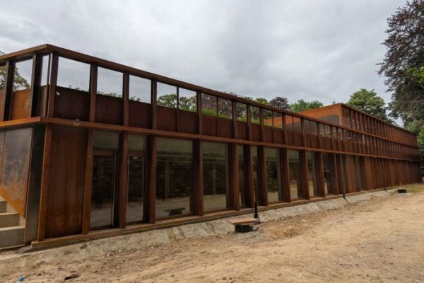 bureau_étude_ bois_timber_wood_engineering_ CLT_Cross laminated timber_GLT_Bois lamellé collé_ossature bois_lamibois_LVL_Glulam_stabilité_bureau d'étude structure_ingénieur bois_résille_treillis_panneau_circularité_bas carbone_poutre_colonne_école en structure bois_bureau en structure bois_crèche en bois_ batiment bois_RT2020_ European green deal_calcul d'assemblage bois_cadwork_étude d'exécution_calcul