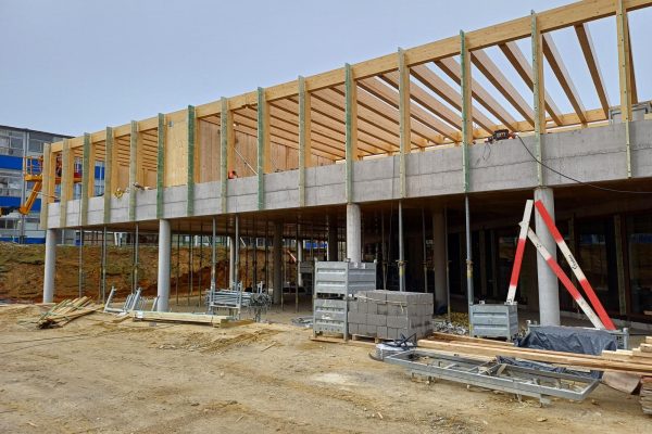 bureau_étude_ bois_timber_wood_engineering_ CLT_Cross laminated timber_GLT_Bois lamellé collé_ossature bois_lamibois_LVL_Glulam_stabilité_bureau d'étude structure_ingénieur bois_résille_treillis_panneau_circularité_bas carbone_poutre_colonne_école en structure bois_bureau en structure bois_crèche en bois_ batiment bois_RT2020_ European green deal_calcul d'assemblage bois_cadwork_étude d'exécution_calcul