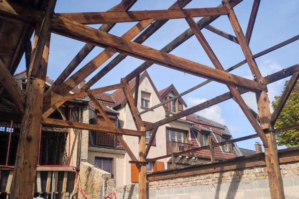 bureau_étude_ bois_timber_wood_engineering_ CLT_Cross laminated timber_GLT_Bois lamellé collé_ossature bois_lamibois_LVL_Glulam_stabilité_bureau d'étude structure_ingénieur bois_résille_treillis_panneau_circularité_bas carbone_poutre_colonne_école en structure bois_bureau en structure bois_crèche en bois_ batiment bois_RT2020_ European green deal_calcul d'assemblage bois_cadwork_étude d'exécution_calcul